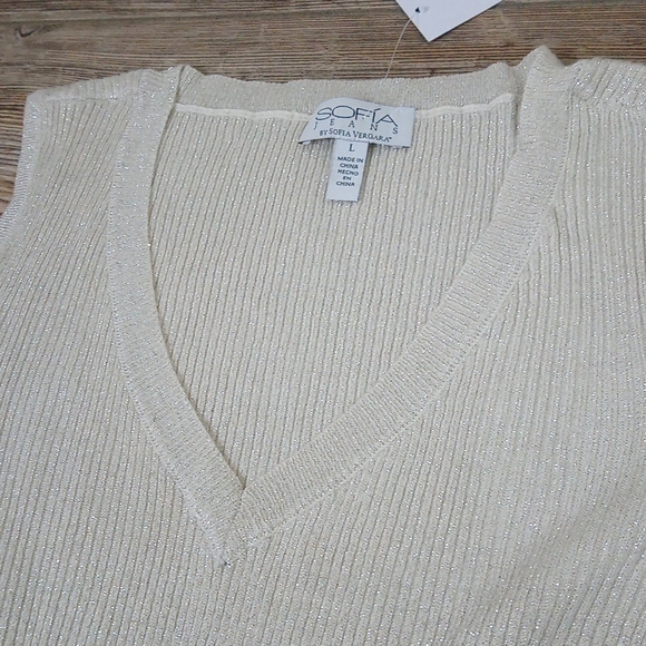 Sparkly Ribbed V Neck Long Sleeve Cold Shoulder Lightweight Fitted Sweater Top - Picture 6 of 12